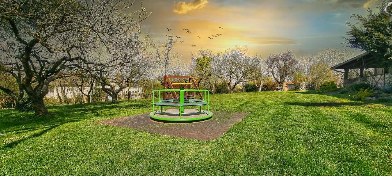 Resort Stara Skola Začretje Buitenkant foto